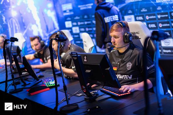 TheShy Ins晒照：谢谢把我的头发和妆都弄得很漂亮