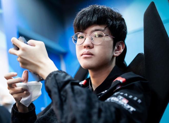 Heng ：你的第一印象他是玩野核的，希望他也努力加油