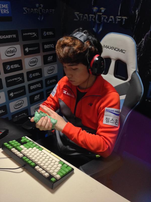 赛前数据：JDG VS RNG，双方战队数据对比